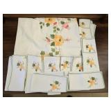 Beautiful tablecloth and napkin set