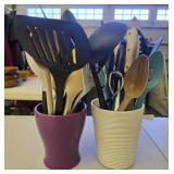 Estate lot of kitchen utensils
