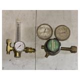 Lot of Gas Pressure Flowmeter & Oxygen Regulator