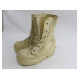 Mickey Mouse BATA Military 1978 Cold Boots 5 XN