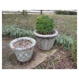 2 Planter Flower Pots