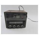Vintage Maganvoc Alarm Clock RAdio