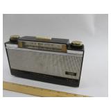 United Royal Vintage Transistor Radio