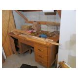 Desk and Contents Lot