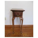 Queen Anne Plant Stand