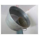 Washtub and Bucket Lot