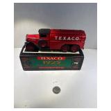 1927 Texico Kenworth stake truck, Ertl