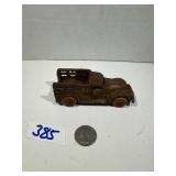 Cast-iron pick up truck
