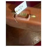 Earthway Garden suit case