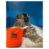 8 different hats unused condition