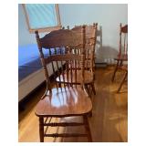 Set of 4 oak press back dining chairs
