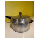 Mirror M0296 6 qt pressure pot