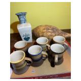 6 Stonecrest mugs/vase/