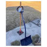 Tamper/snow shovel