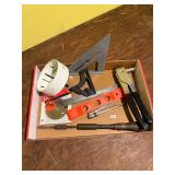 Carpenter square/level/