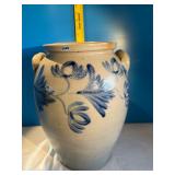 Blue Floral decorative crock