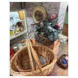 2 baskets, white dish, wall basket