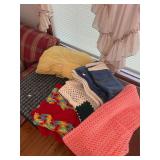 Rug & coverlettes