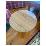 Queen Anne Table - 24" diameter