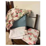 Twin Quilted Bedspread, Wedge, misc