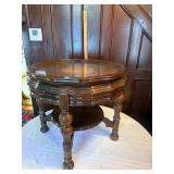 Display table with removable Glass Top