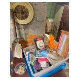 Ash shovel, Tote and contents