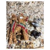 Novelty item: Welded turtle, Rock Bear