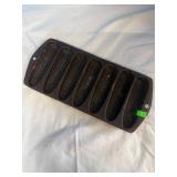 Cast iron corn fritter pan