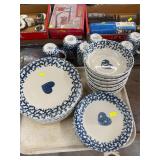 "Sponge by Teshan" 8 place setting