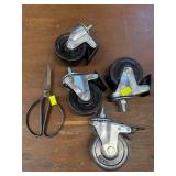 4 casters, forged scissors