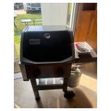 Weber 2-Burner Grill w/cover & full tank of gas