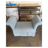 Ethan Allen Settee (45x21x31)