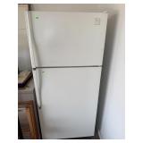 Refrigerator - White - 18 cu ft (67' H)