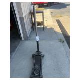 Floor Jack Good Working Condition