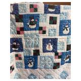 Comforter w/Christmas Theme (73x86)