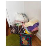 Vintage Bedding, Linens, and Pillows