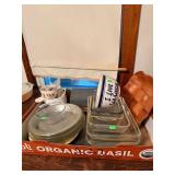 Kitchenware Assortment: Glass & Wood