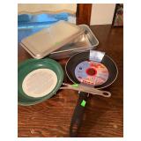 Kitchenware Lot: T-Fal, Orgreenic, Foley