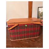 Vintage Plaid Woven Picnic Basket