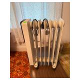 DeLonghi Oil-Filled Radiator Heater