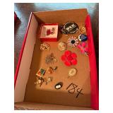 Assorted Vintage Fashion Brooch Pin Lot
