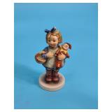 Hummel Goebel Figurine