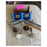 Assorted vintage hardware