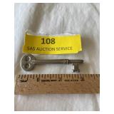 Vintage solid skeleton key