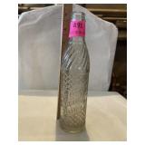 1920s famous Milwaukee drinks glass bottle