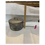 Wagner magnalite pot with lid