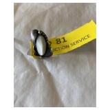 Ladies 925 silver ring with mother of pearl