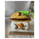 Vintage Mary mushroom napkin holder, Sears