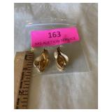 Vintage clip earrings, topaz and gold tone