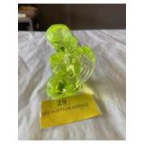 Mosser ï¿½ praying angel ï¿½ vaseline glass about 3